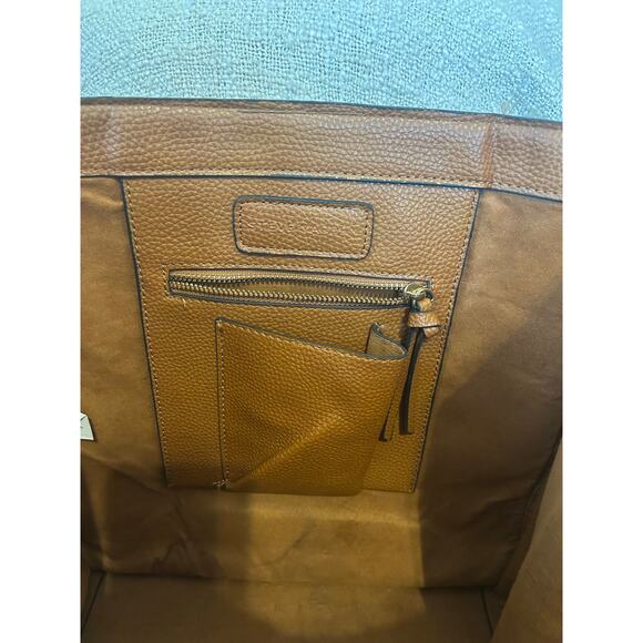 Steve Madden Bstraw Cognac Shoulder Tote Bag - Picture 9 of 9